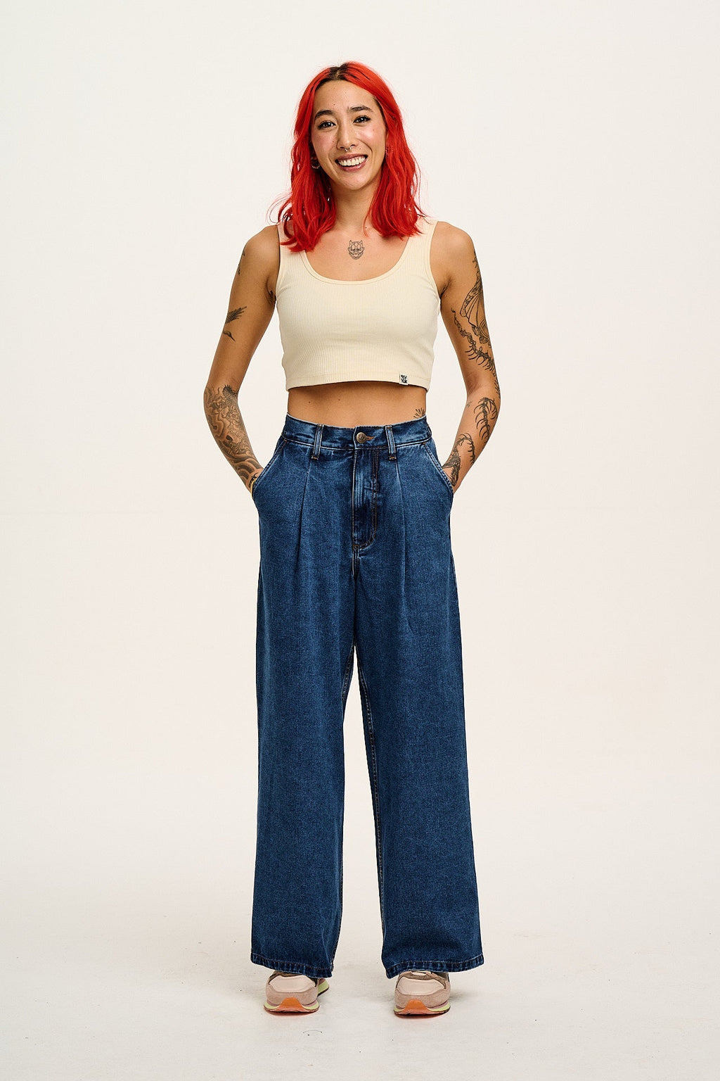 Cole - Wide Leg Denim Jeans in Mid Wash Blue