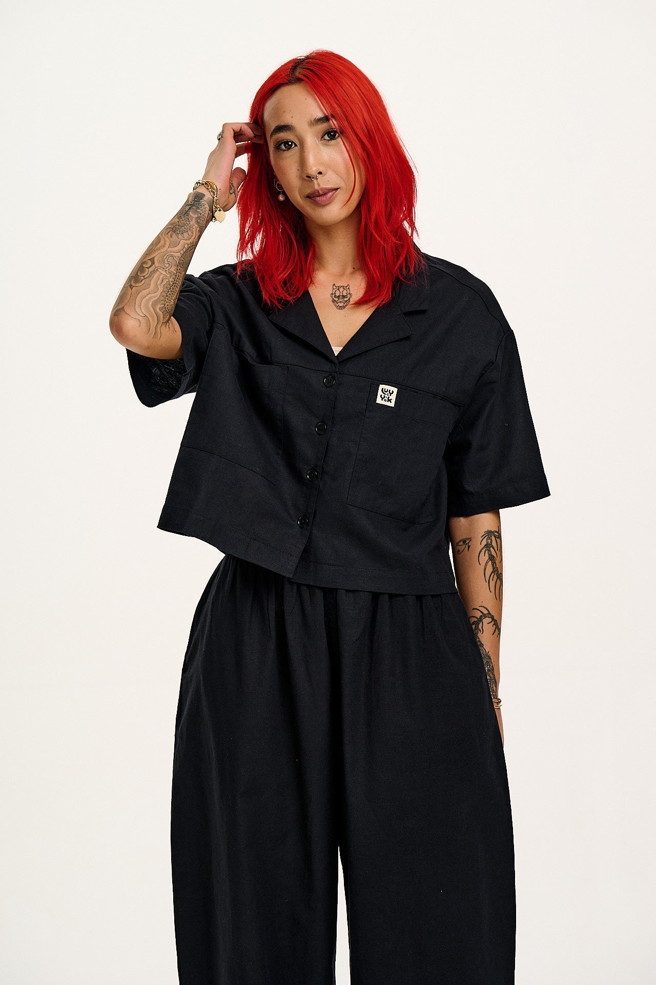 Alfie - Cotton & Linen Shirt in Black