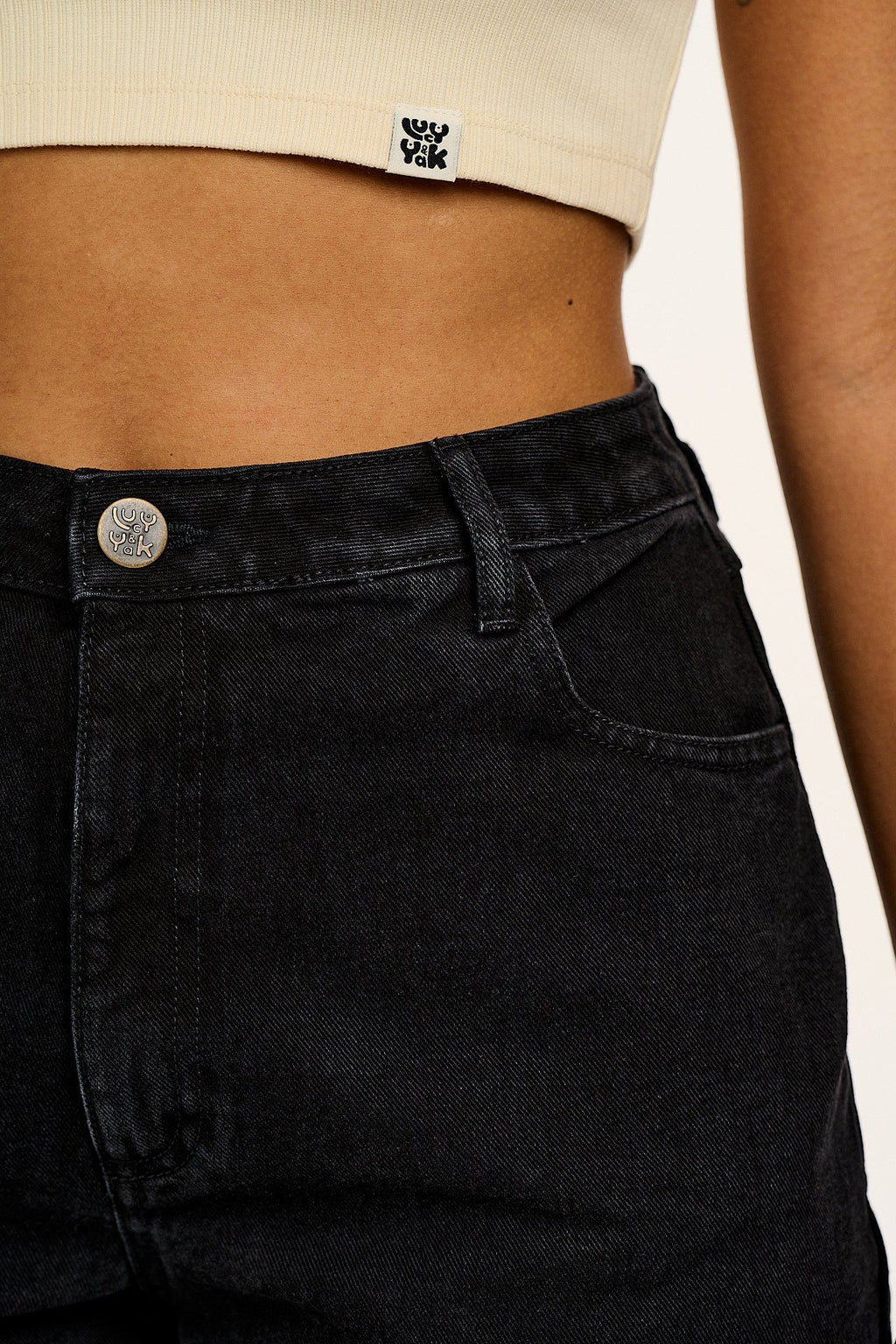 Lexi - High Waist Denim Shorts in Washed Black